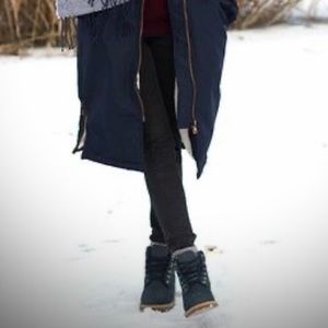 Timberland Boots 6” Waterproof Gray Size 10 Women’s Like NEW Fall Winter